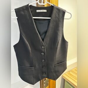Abercrombie & Fitch Women’s Black Vest